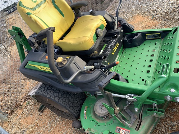 2023 John Deere Z960M Photo 3