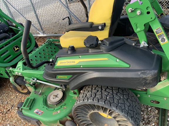 2023 John Deere Z960M Photo 4