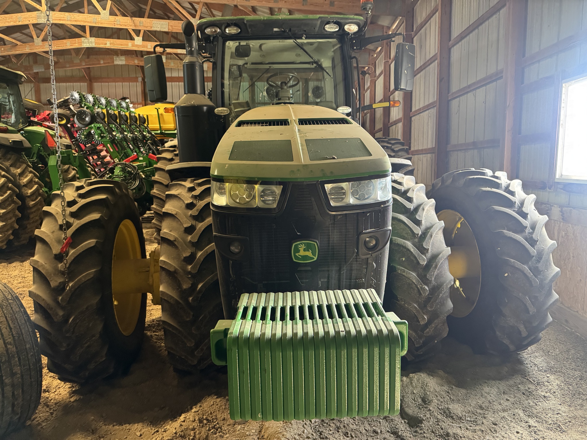 2018 John Deere 8295R Image 4