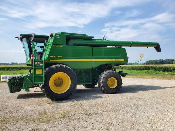 2011 John-Deere 9770 STS