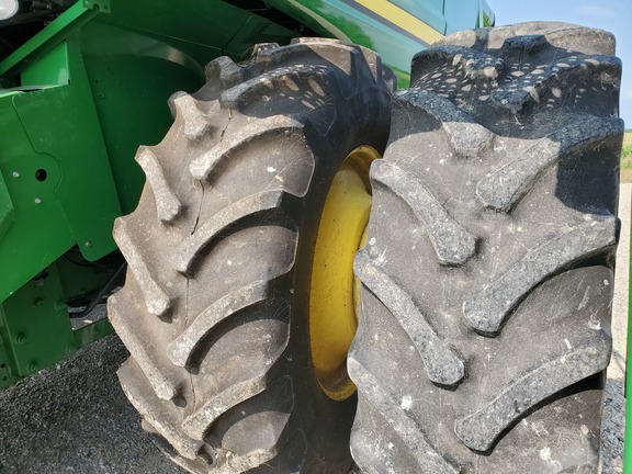 2011 John-Deere 9770 STS