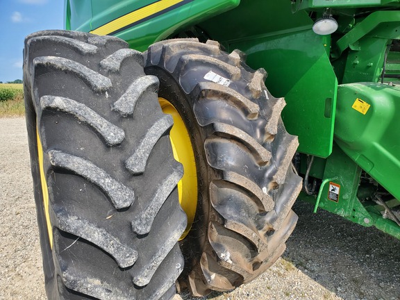 2011 John-Deere 9770 STS