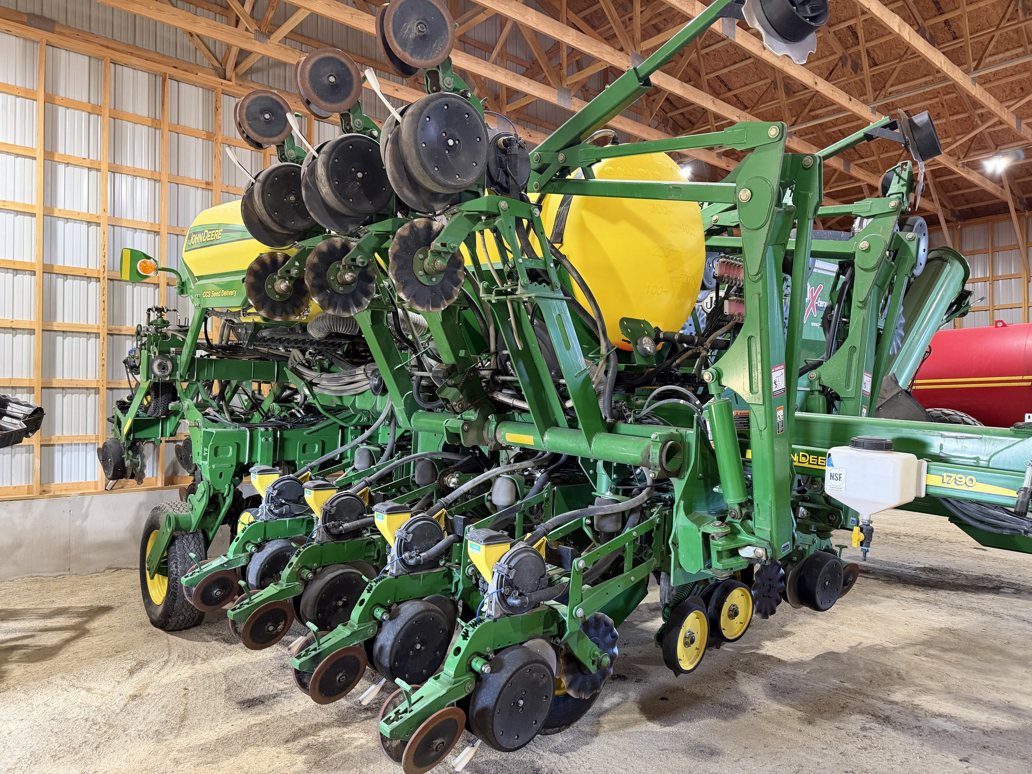 2013 John Deere 1790 Image 1