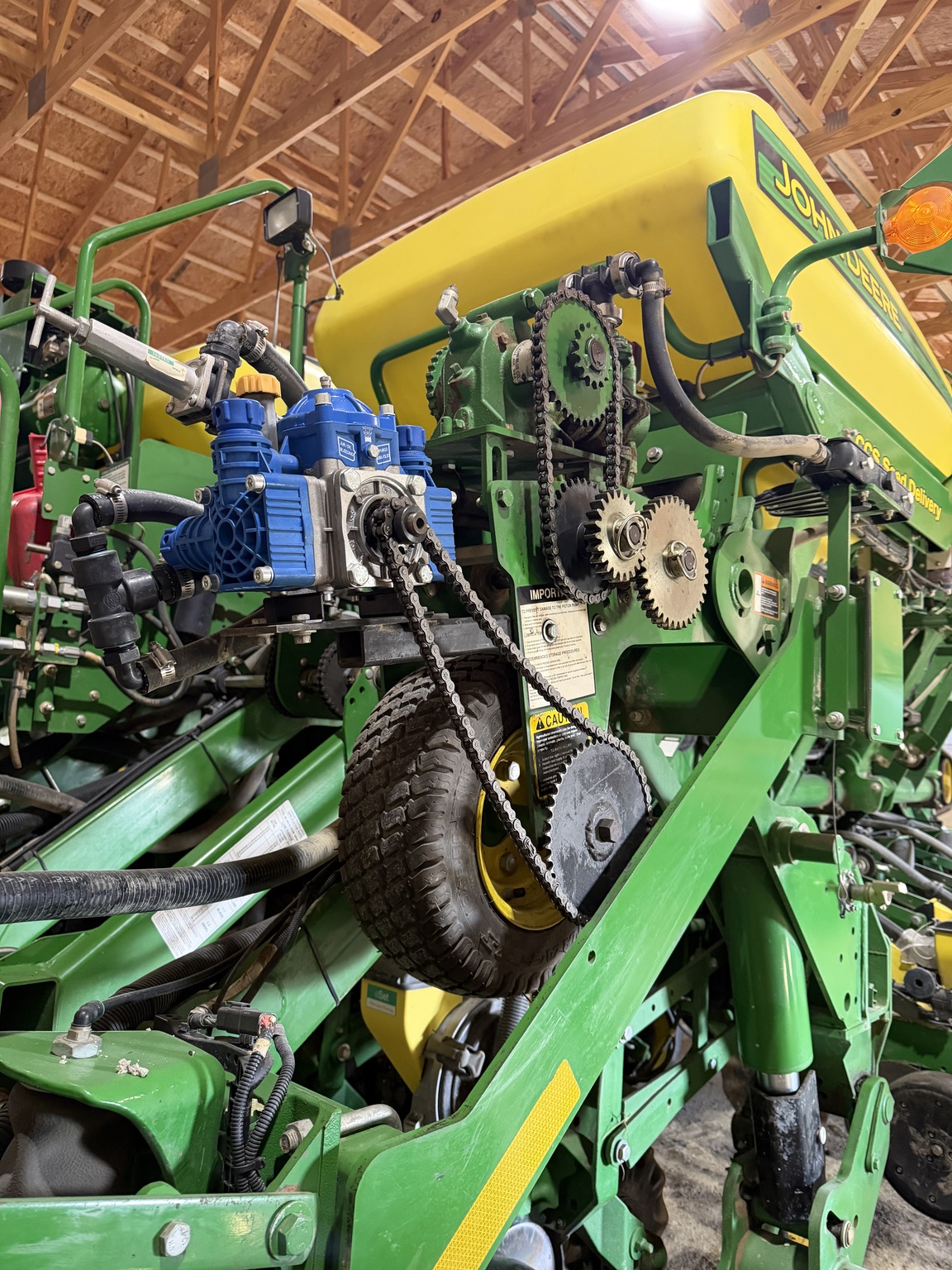 2013 John Deere 1790 Image 27