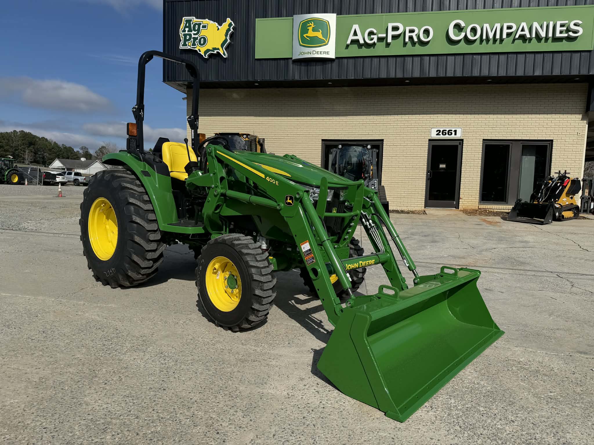 2026 John Deere 4044M Image 1