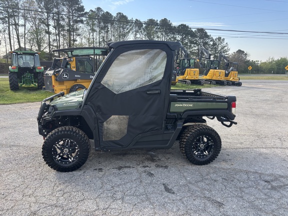 2022 John Deere XUV 835M