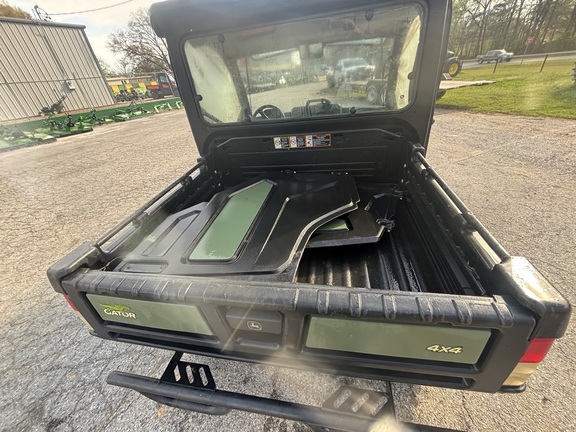 2022 John Deere XUV 835M