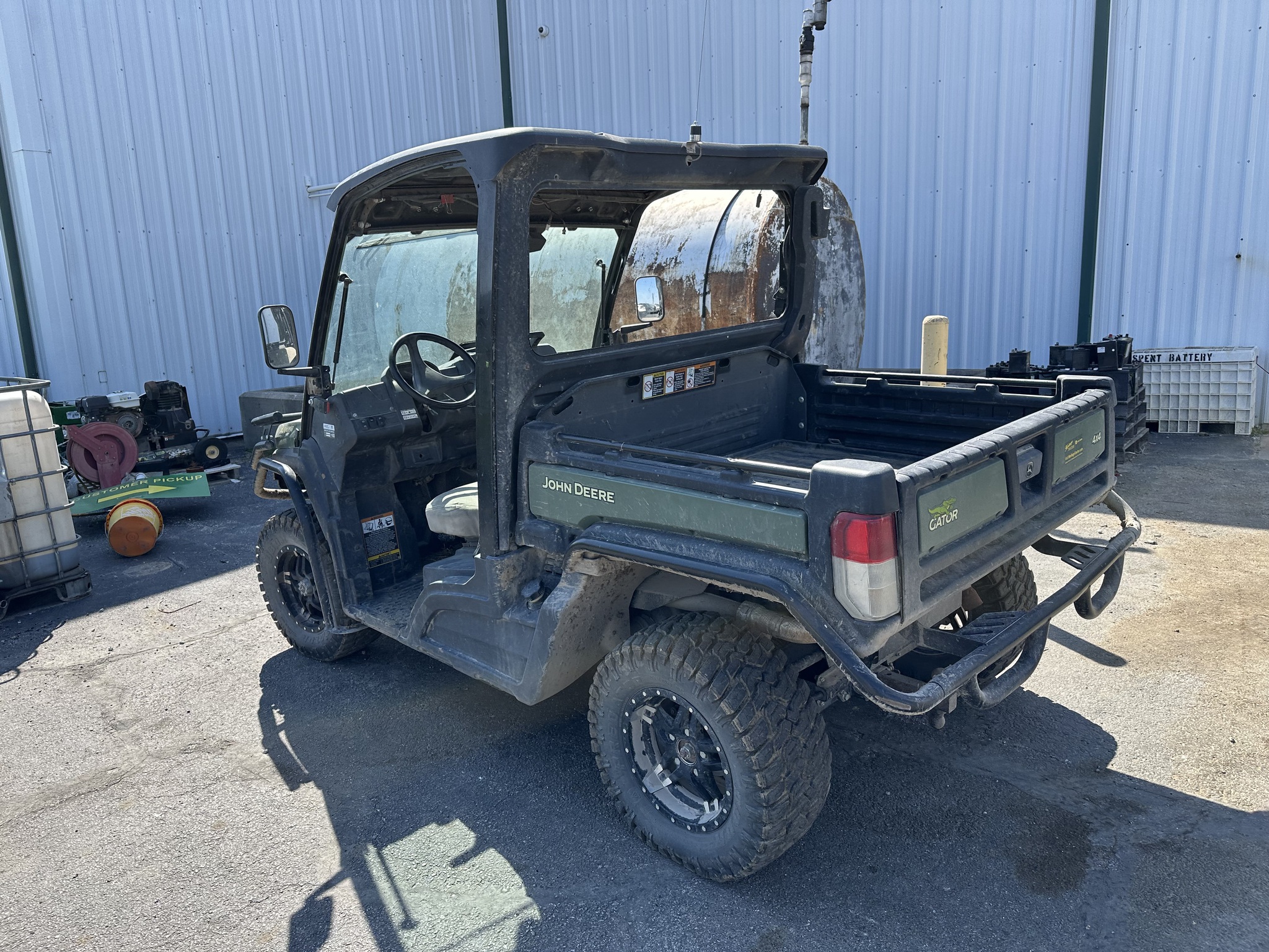  2022 John Deere XUV 835M at Heritage Tractor in Joplin, MO