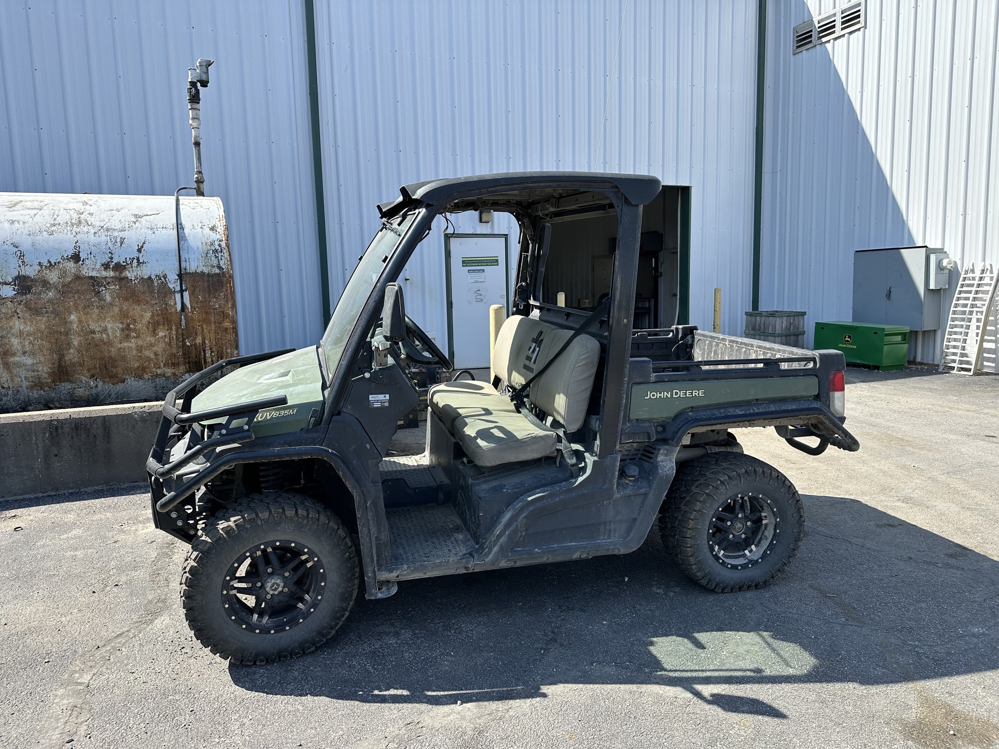  2022 John Deere XUV 835M at Heritage Tractor in Joplin, MO