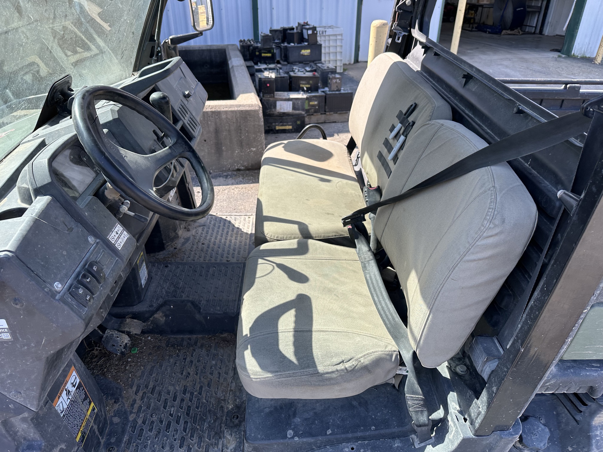  2022 John Deere XUV 835M at Heritage Tractor in Joplin, MO