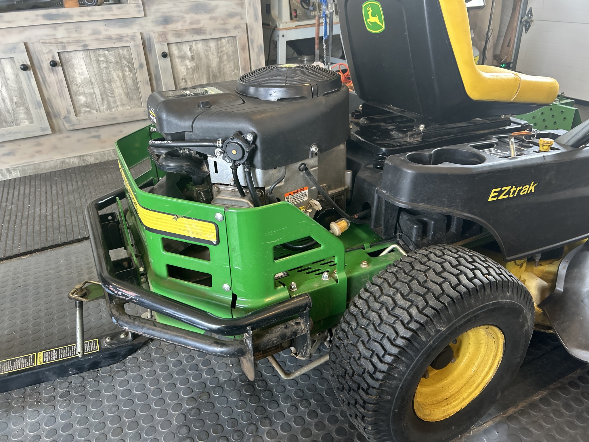 Used 2013 John Deere Z235 Zero Turn Mowers at Koenig Equipment in Urbana, OH - PhotoXL1