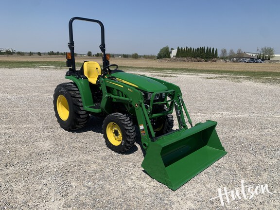 Photo of 2025 John Deere 3032E