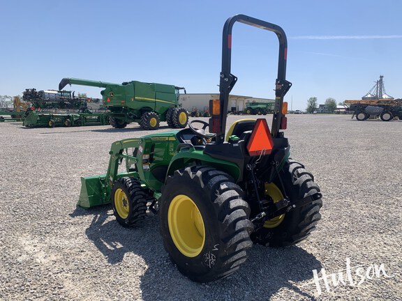Photo of 2025 John Deere 3032E