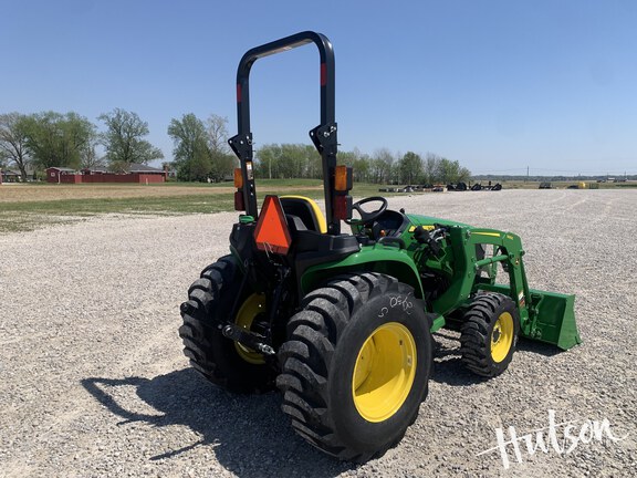 Photo of 2025 John Deere 3032E