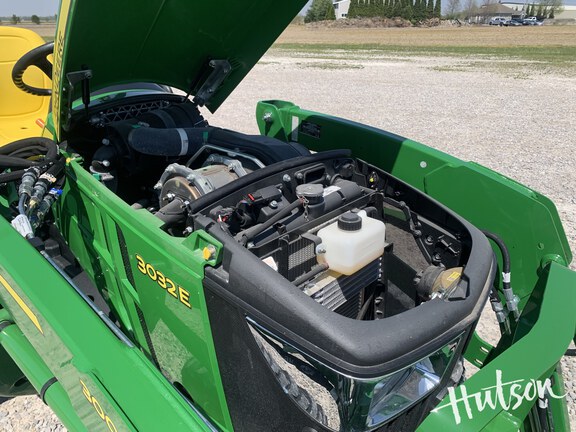 Photo of 2025 John Deere 3032E