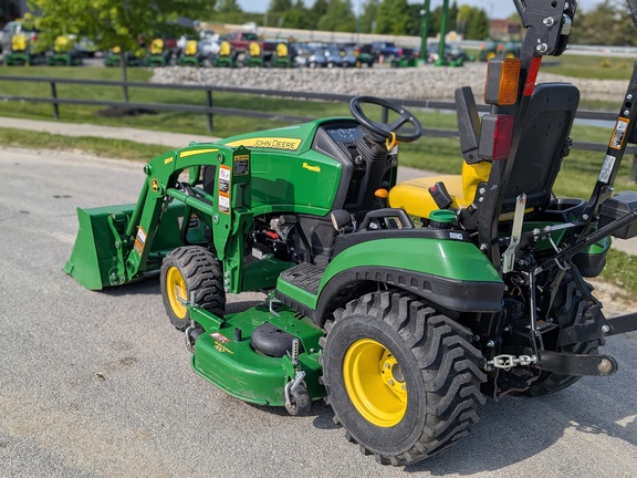 2021 John-Deere 1025R