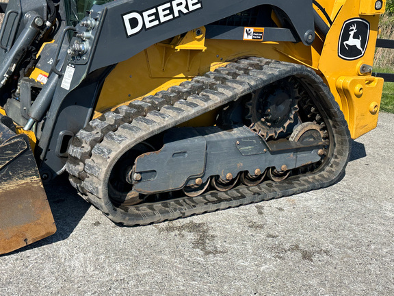 2025 John-Deere 317G