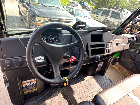 2026 John-Deere XUV 875M Diesel