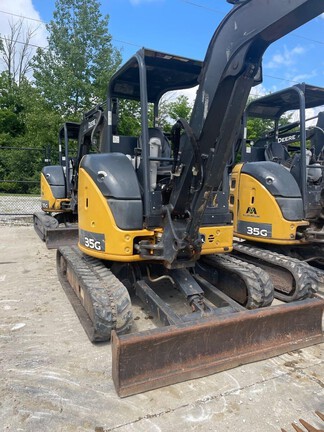 Photo of a 2020 John Deere 35G