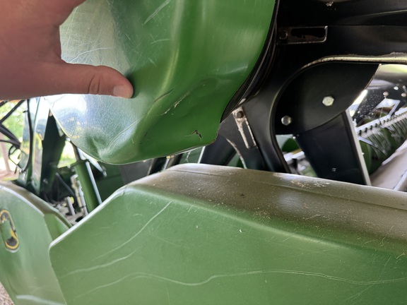 Photo of 2014 John Deere 635F
