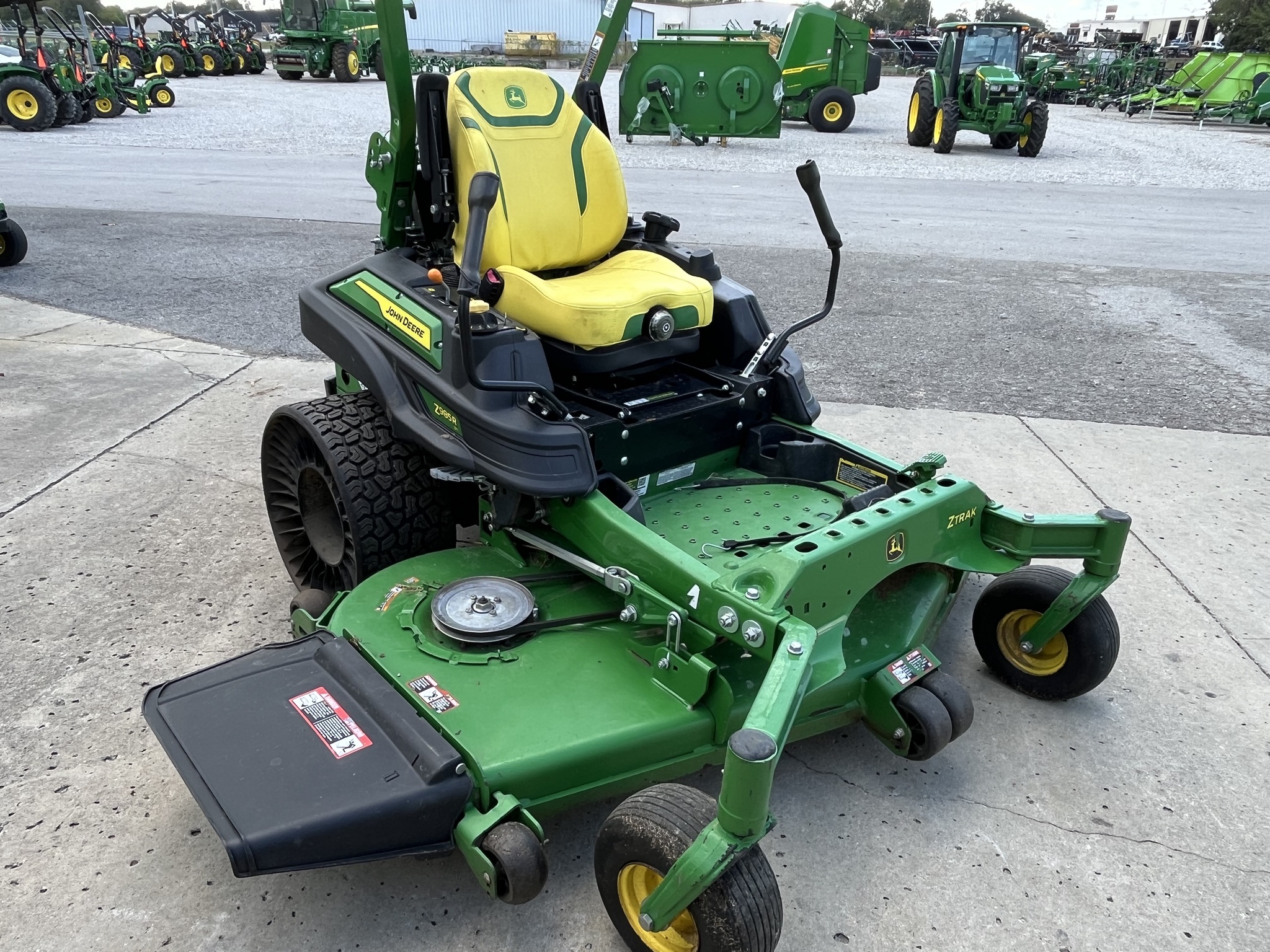 2025 John Deere Z985R