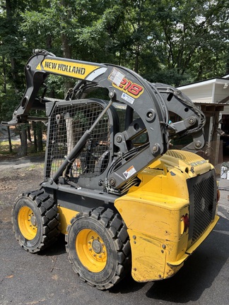 2012 New Holland L218-2