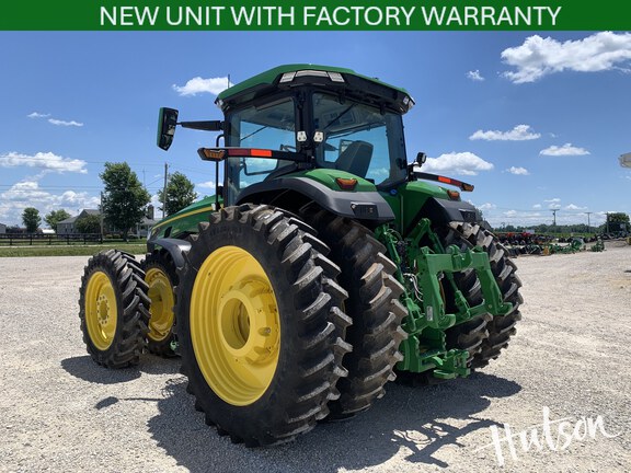 Photo of 2025 John Deere 8R 280