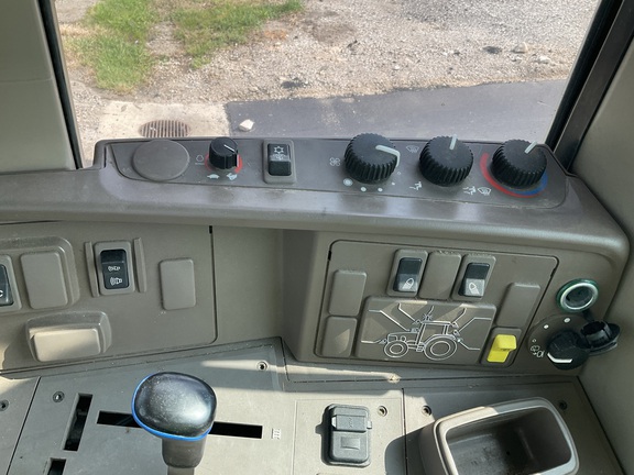 Photo of 2019 John Deere 6110M