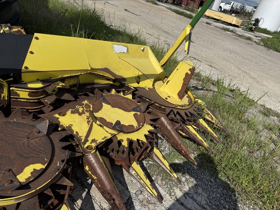 Photo of 2010 John Deere 7450