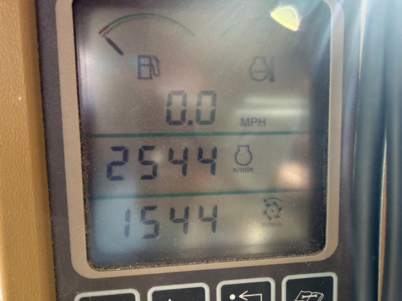 Photo of 2010 John Deere 7450