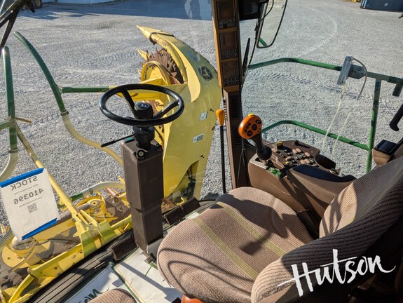 Photo of 2010 John Deere 7450