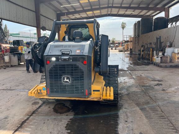 2025 John Deere 335P