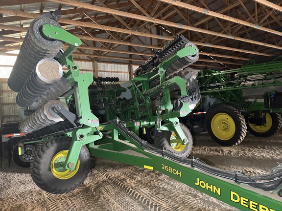 Photo of 2024 John Deere 2680H