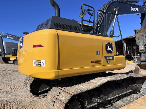 2025 John Deere 200G