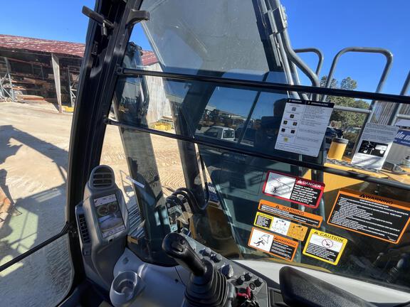 2025 John Deere 200G