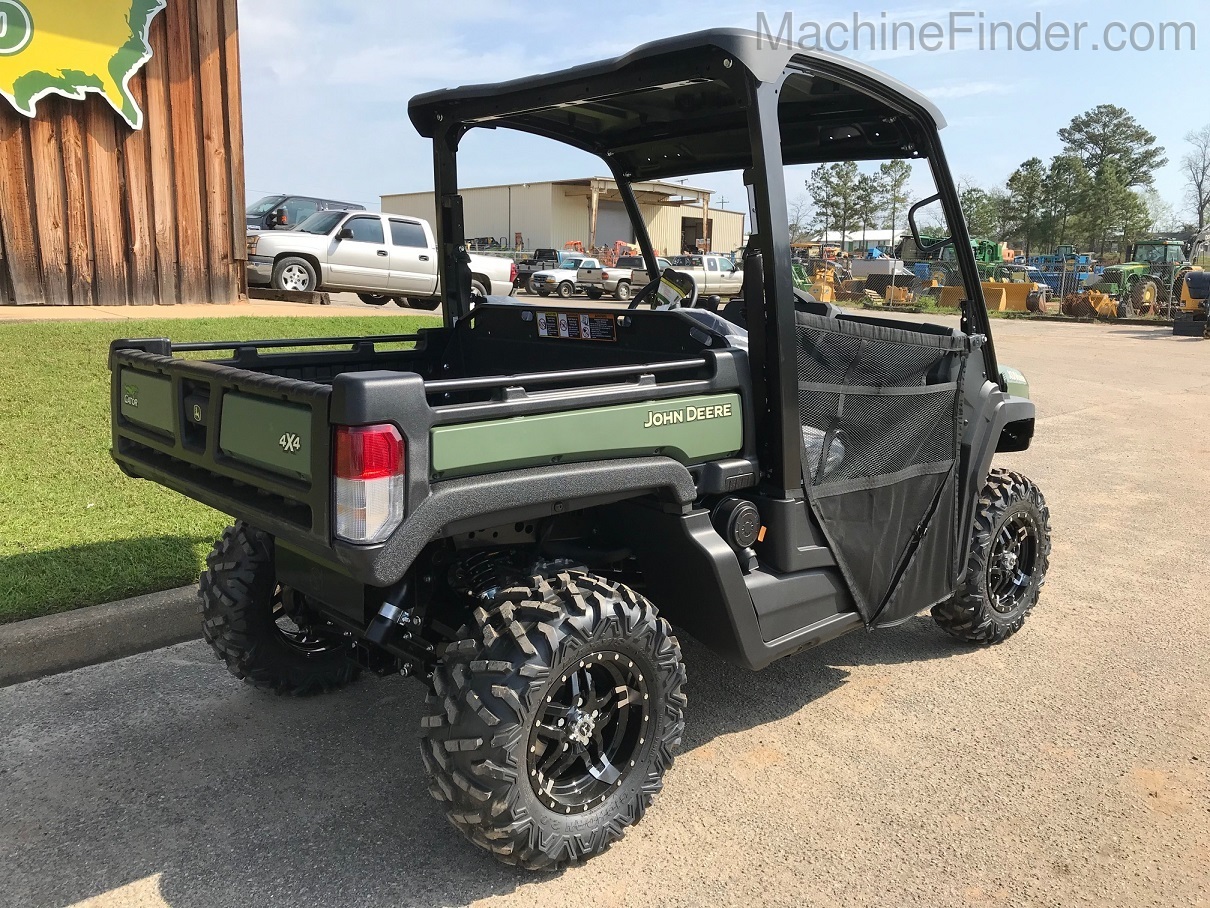 2020 John Deere 835M Image 2