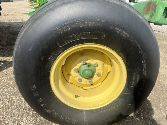 Used 2009 John Deere 4895 Windrowers at Horizon Ag & Turf in Edmonton West, AB - Photo5