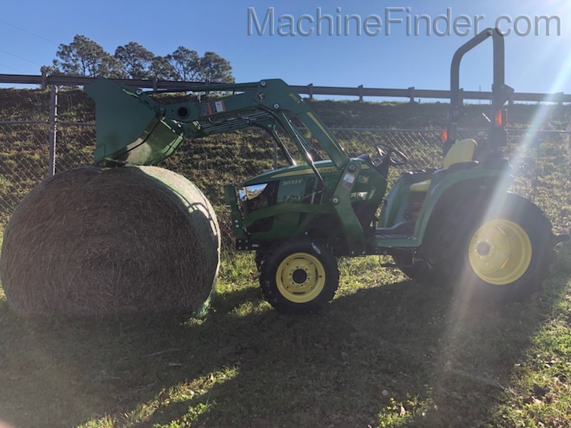 2020 John Deere 3025E Image 4
