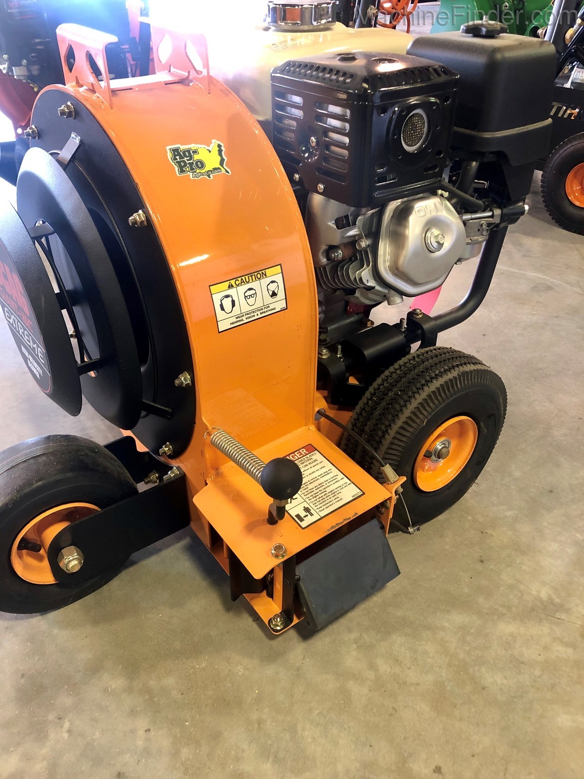 2020 Scag GIANT VAC EXTREME BLOWER Image 3