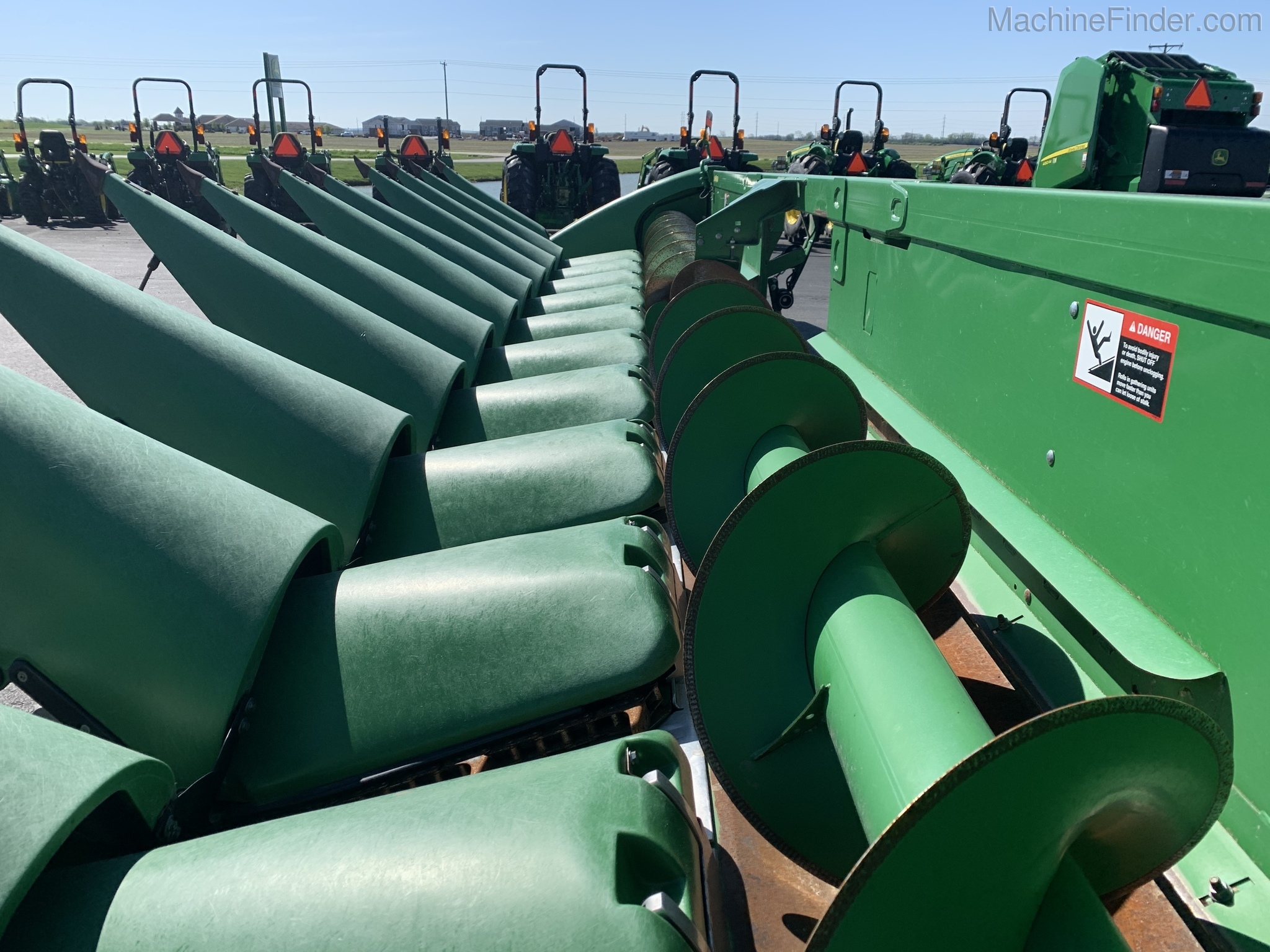 2015 John Deere 612C Image 5