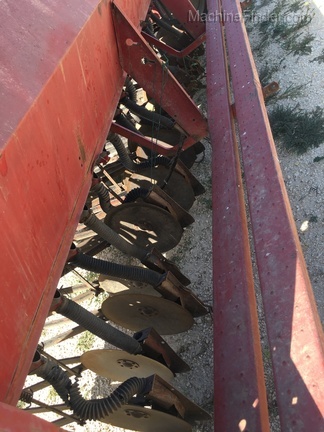 Case IH 5100 Image 6