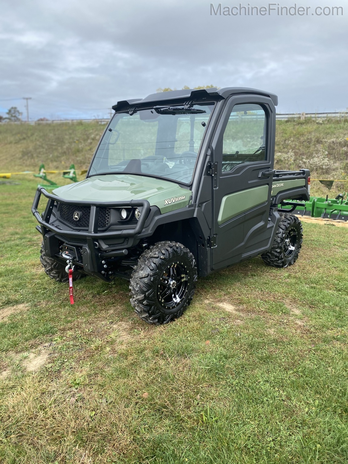 2021 John Deere 835M Image 3