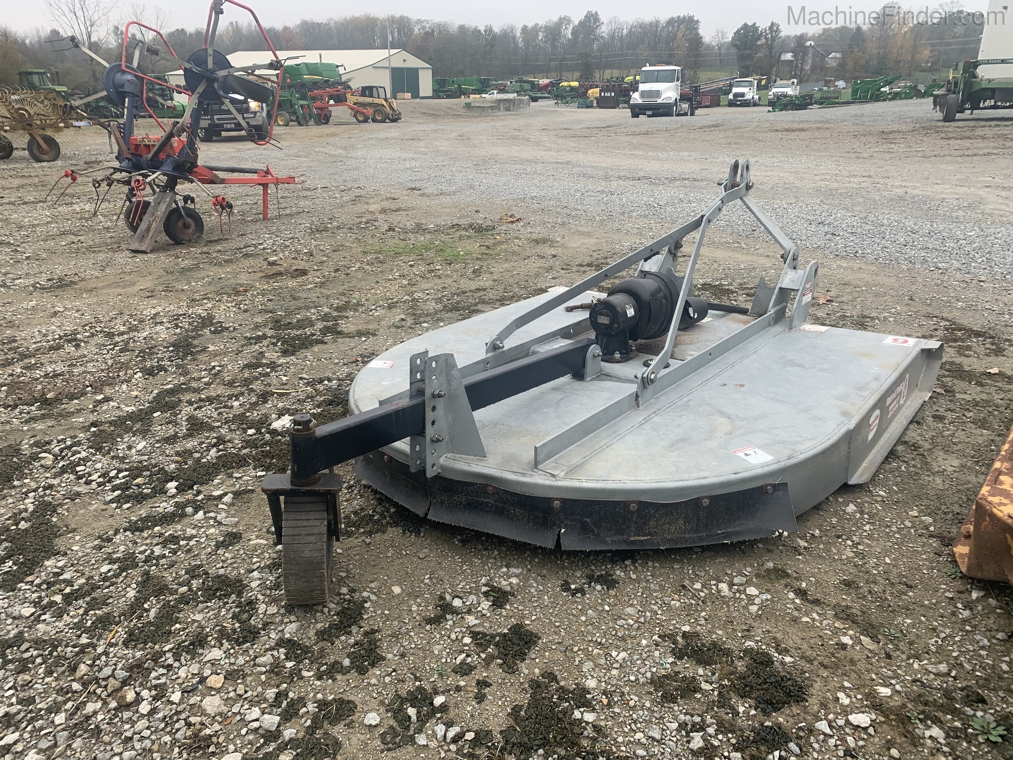 Modern Competitor Image 5