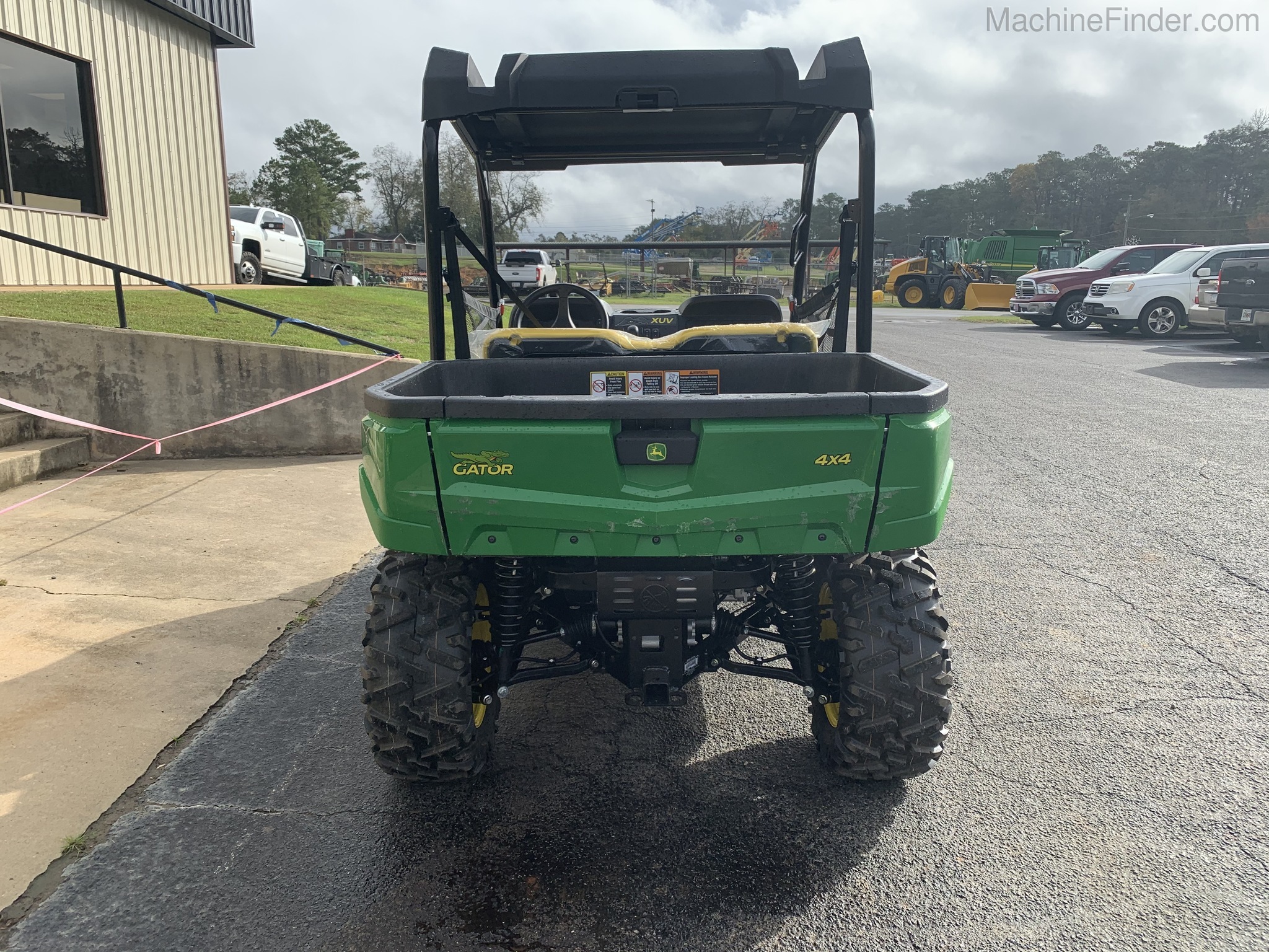 2021 John Deere XUV560E Image 7