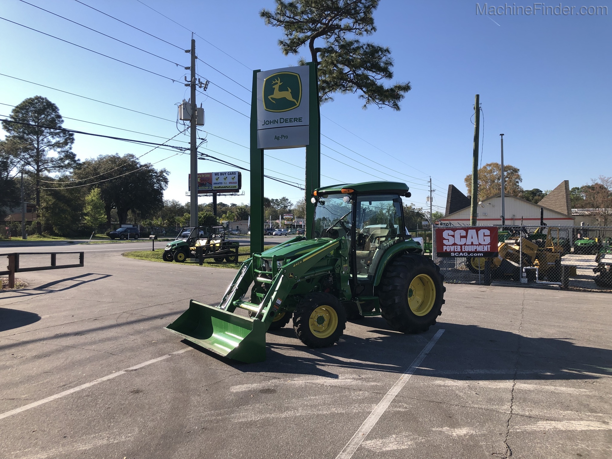 2020 John Deere 4066R Image 2