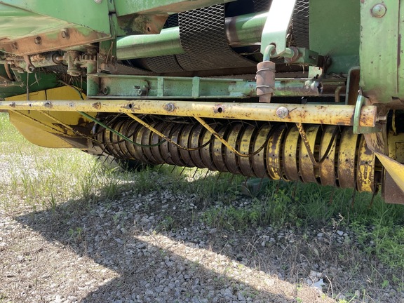 1984 John Deere 530 Image 3