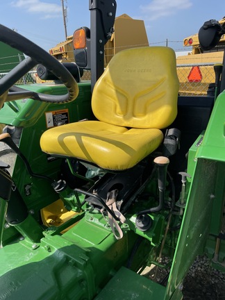 2014 John Deere 5055E Image 5