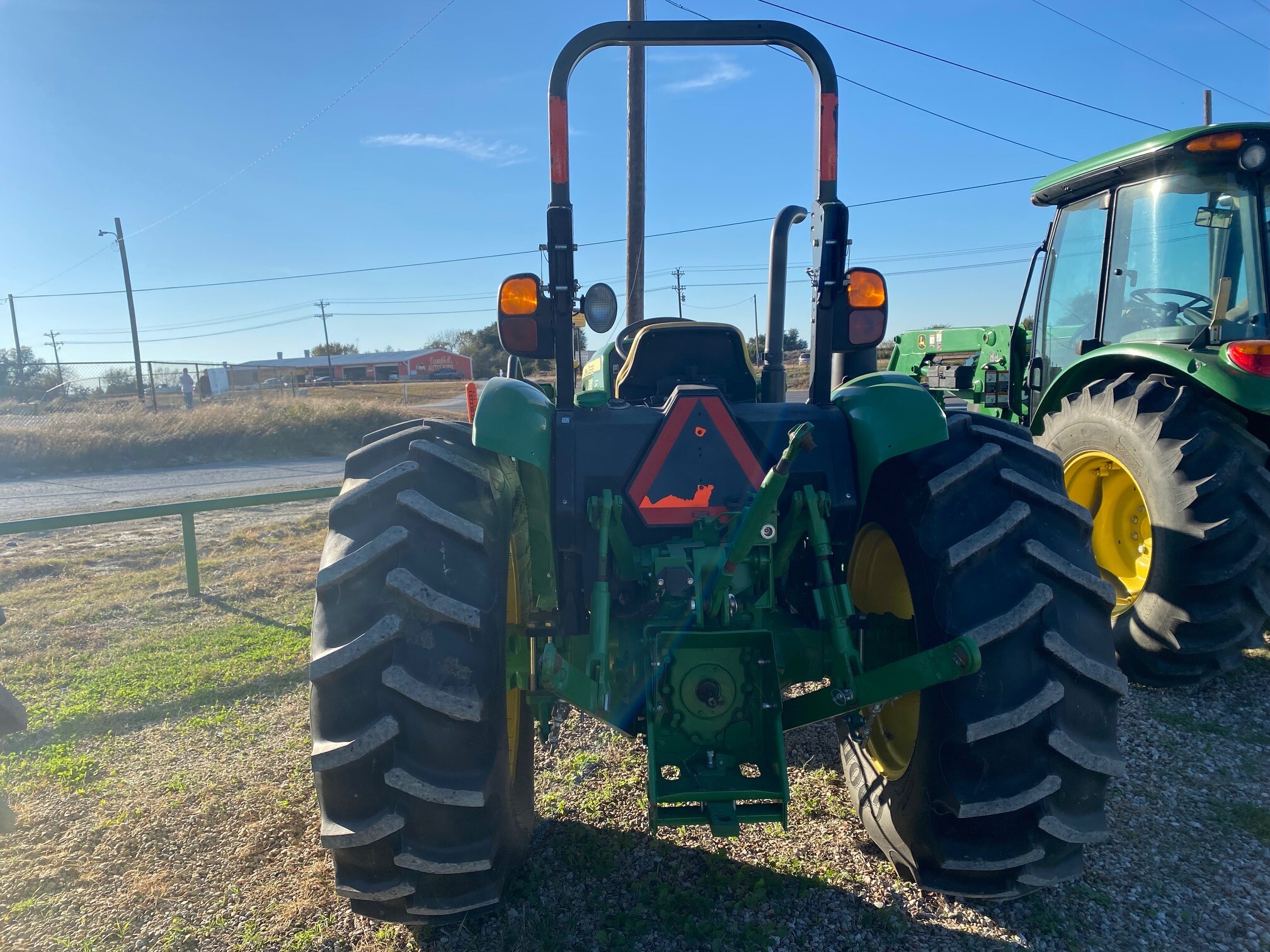 2015 John Deere 5055E Image 4
