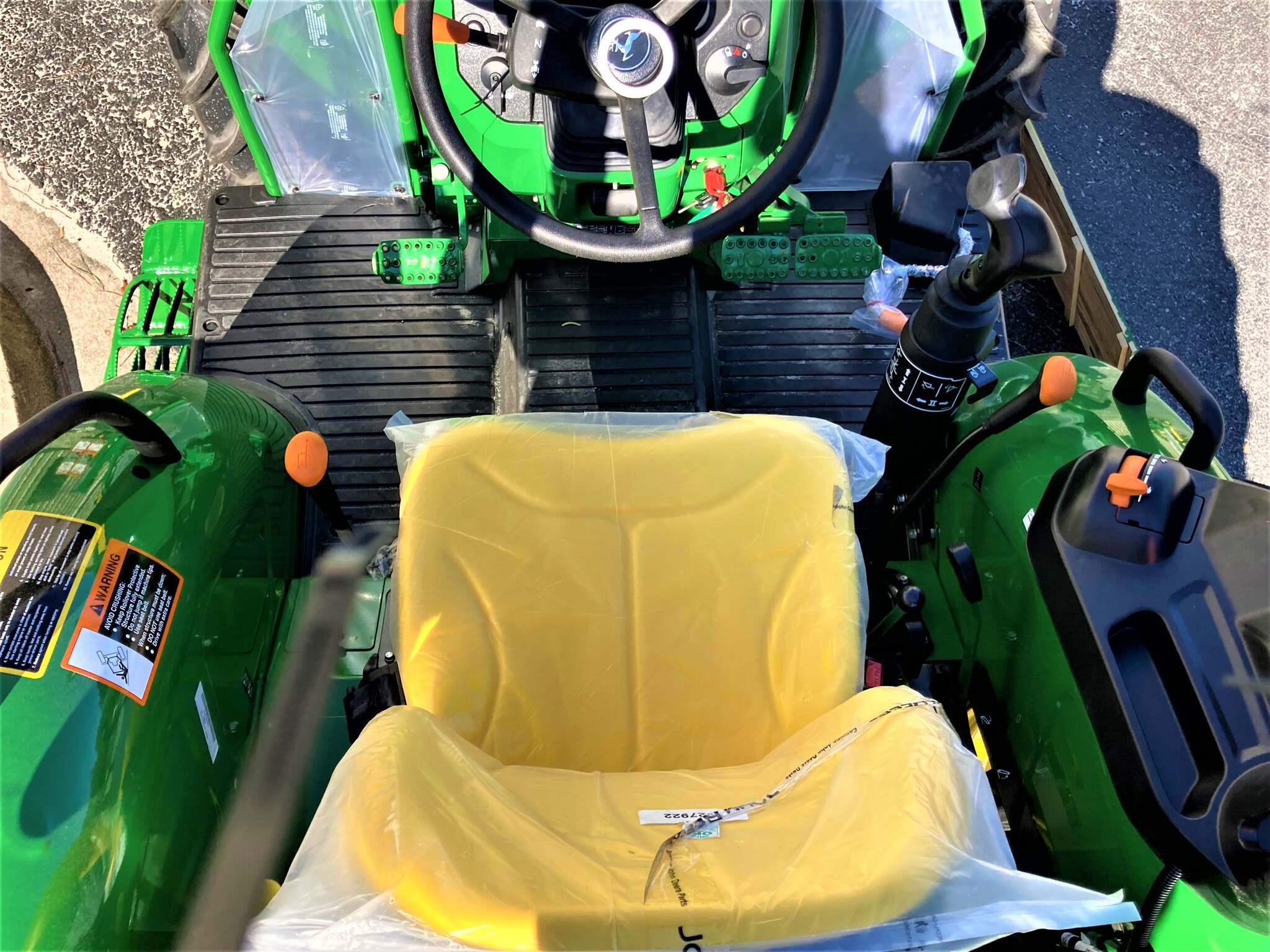 2023 John Deere 5075E Image 5