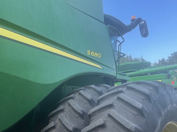 2012 John Deere S680 (8th thumbnail)